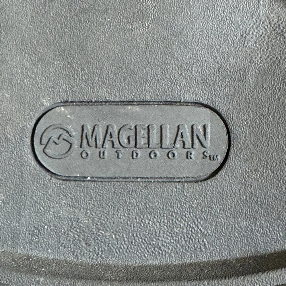Magellan Outdoors Mens Brown Suede Leather Chukka Boots Size 11 Preppy Neutral